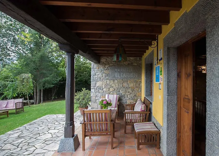 Hotel El Carmen Ribadesella